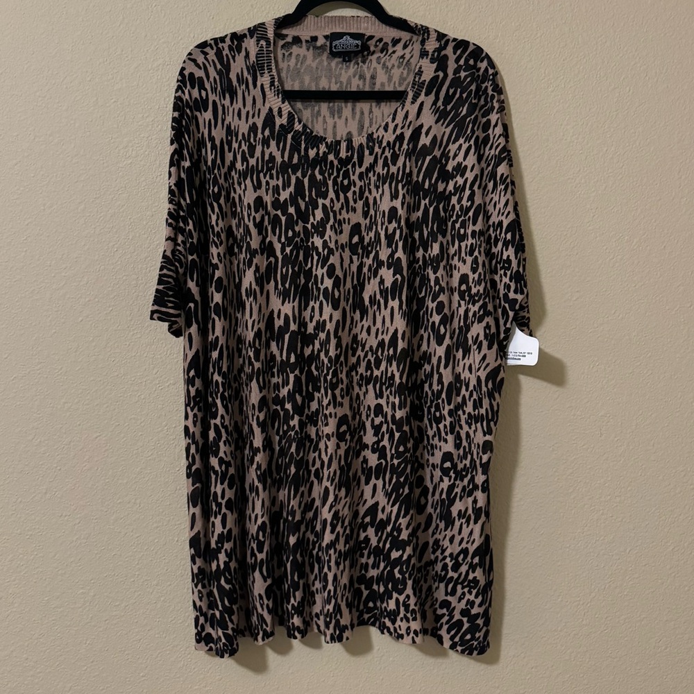 Angie leopard print tunic top